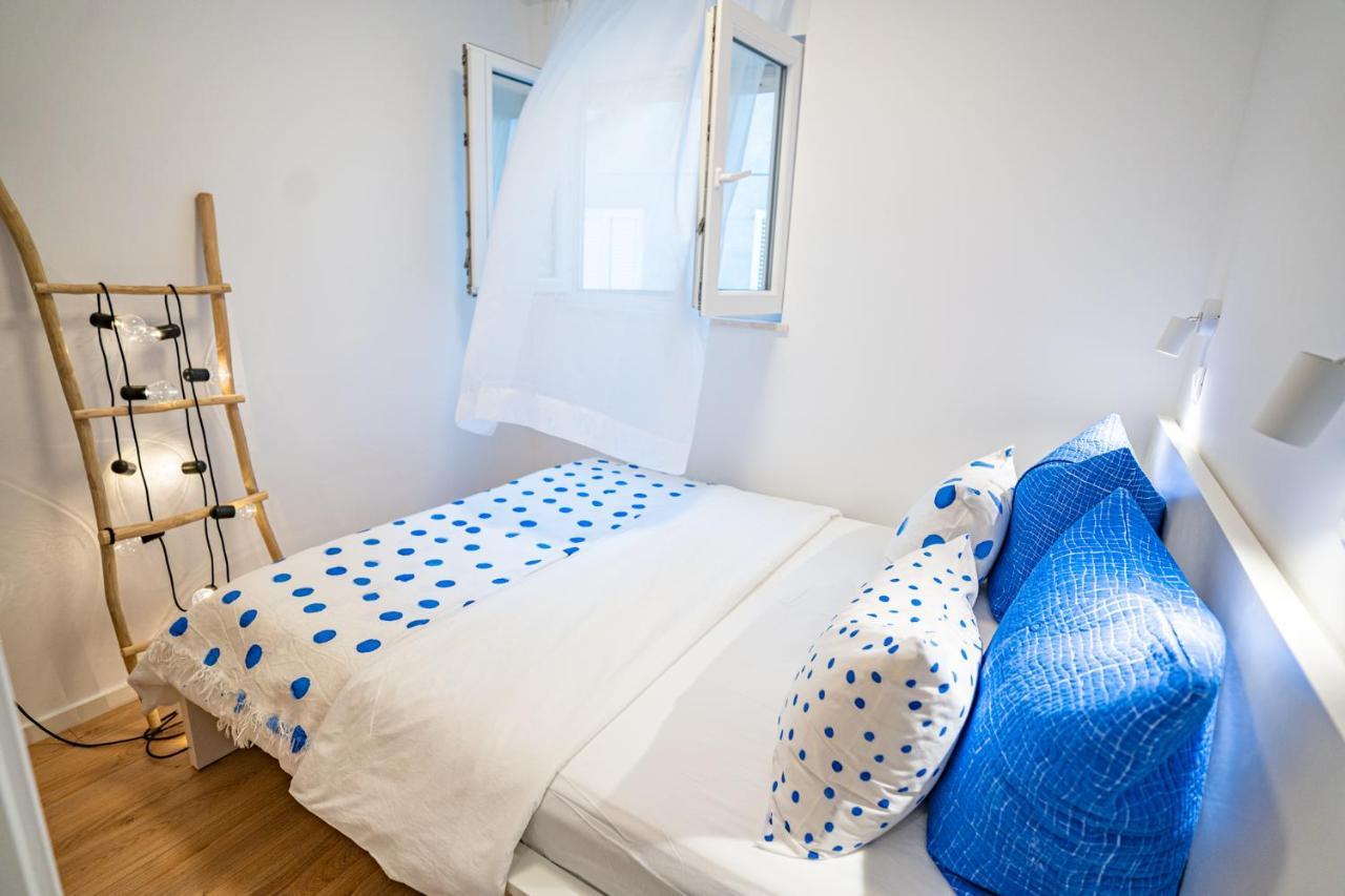Apartmani Bilonic Rogoznica ロゴズニッツァ エクステリア 写真